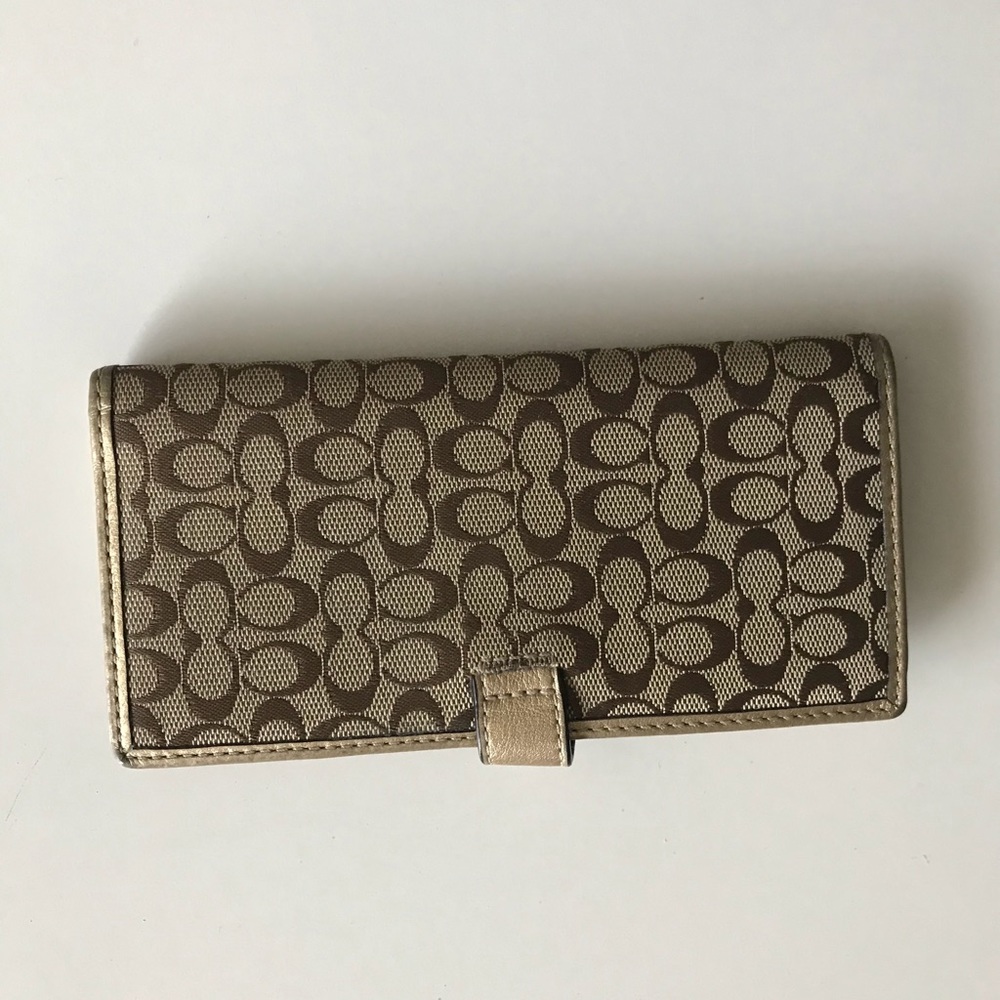 Coach Gold Wallet - Picture 4 of 4
